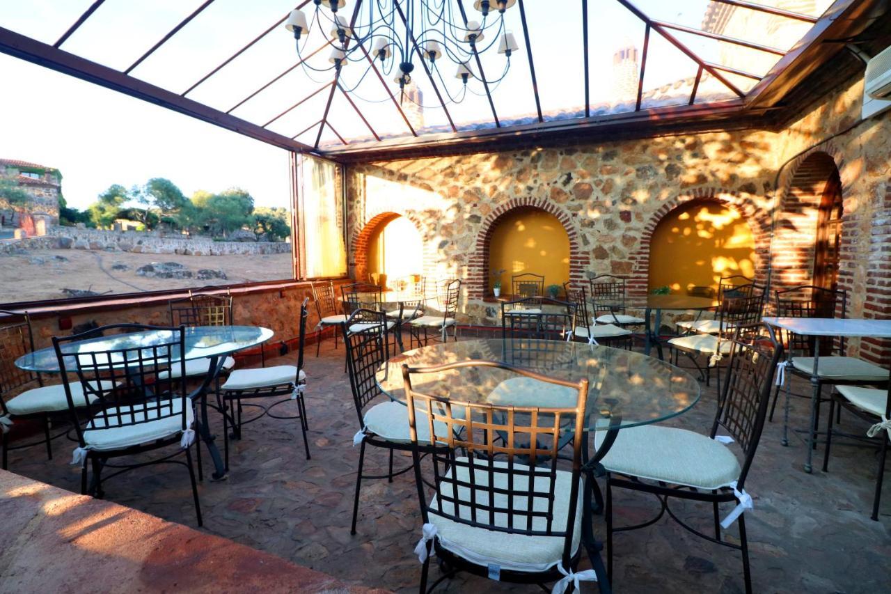 Monasterio De Rocamador Hotel Almendral