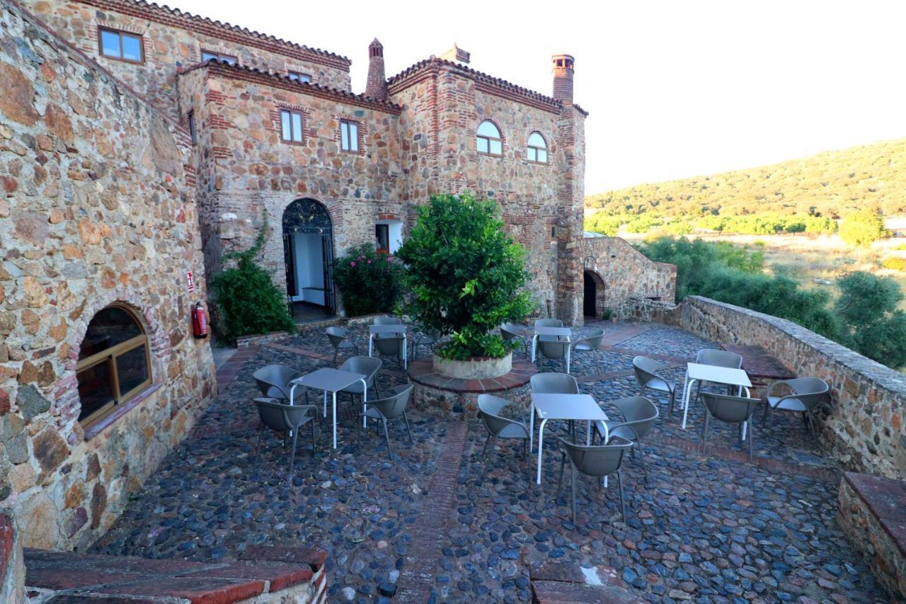 Monasterio De Rocamador 4*