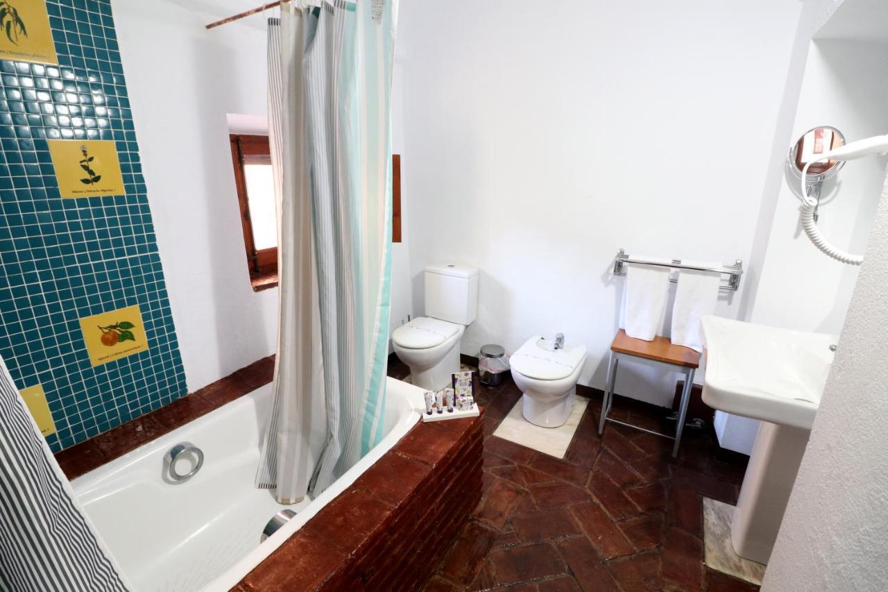 Hotel Monasterio De Rocamador